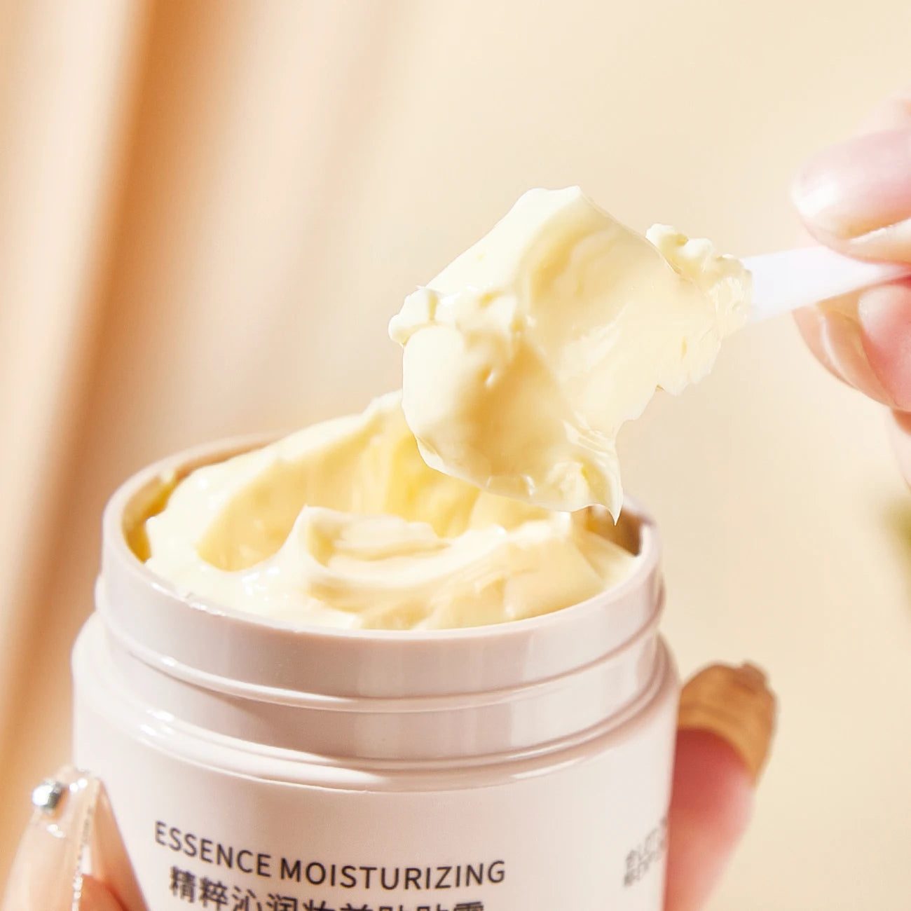 Moisturizing Makeup Primer Cream | Makes You Blush